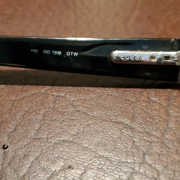 Gucci eyeglasss - Picture 4 of 5